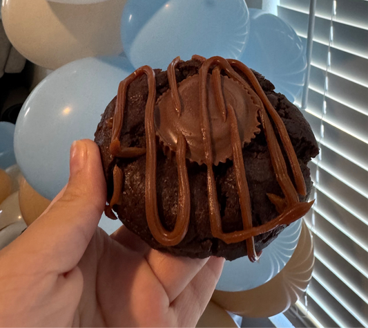 Reese's Chocolate cookie